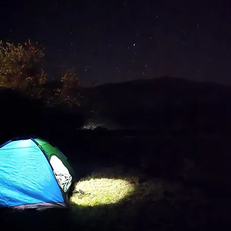 Camping キャンプ場 ジロカストラ